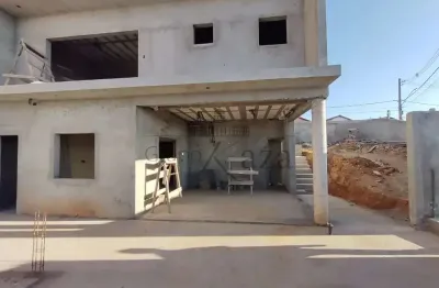 Casa com 3 quartos à venda na Rua Benedito Marciano, 73270, Jardim Sant\'Anna do Pedregulho, Jacareí