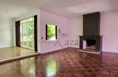 Casa com 3 quartos à venda na Rua Clóvis Bevilacqua, 782400, Jardim Esplanada II, São José dos Campos