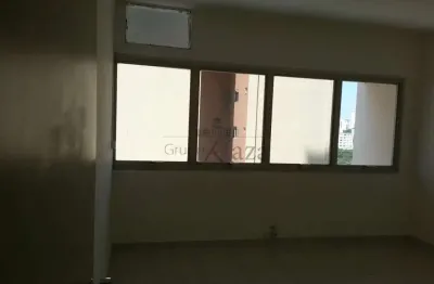 Sala comercial - edifício vip center - centro - 28m² (sol da manhã)