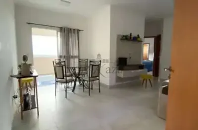 Apartamento - jardim uirá - edifício rio verde - 2 dormitórios - 73m²