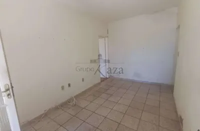 Oportunidade - casa edícula - jardim das indústrias - 1 dormitório - 50m².
