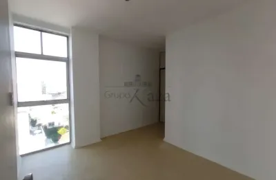 Oportunidade - sala comercial - centro - edifício vip center - 28,84m²