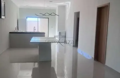 Oportunidade - casa em condomínio - condomínio bella vitta caminho da mata - vila galvão - caçapava - 4 dormitórios - 174m².