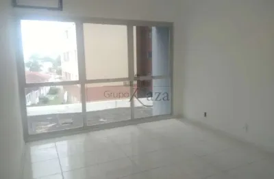 Oportunidade - sala comercial - centro - edifício vip center - 28,84m².