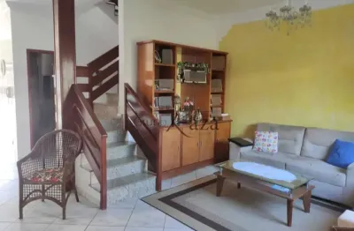 Oportunidade - casa sobrado - martim de sá - 4 dormitórios - 241m².