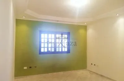 Oportunidade - casa - jardim colonial - 2 dormitórios - 65m².