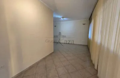 Oportunidade - casa sobrado - bosque dos eucaliptos - 3 dormitórios - 120m².