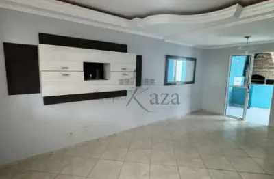 Oportunidade - casa em condomínio - jardim américa - village campo felice - 3 dormitórios - 172m².