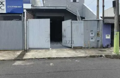 Galpão comercial com 3 kit nets - residencial santa paula - 200m². locação