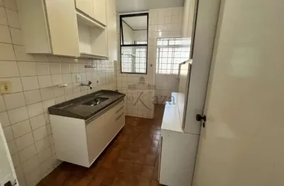 Oportunidade - Apartamento - Edifício Golden Park - Parque Residencial Aquarius - 2 Dormitórios - 55m².
