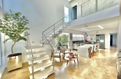 Oportunidade - Casa - Condomínio Residencial Mantiqueira - 3 Dormitórios - 280m².