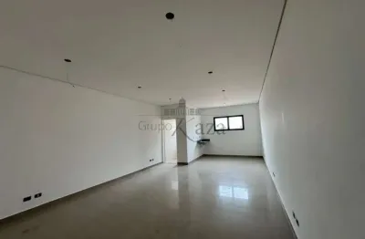 Oportunidade - Sala Comercial - Jardim das Indústrias - 39,28m².