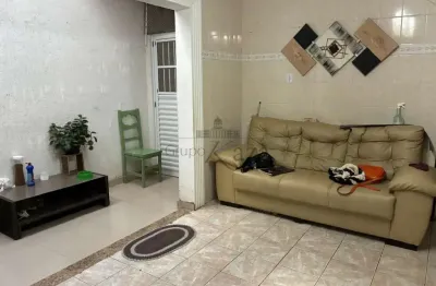 Oportunidade - Casa - Parque Industrial - 5 Dormitórios - 300m².