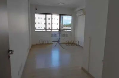 Oportunidade - Sala Comercial - Jardim São Dimas - Comercial EcoTower - 72m².