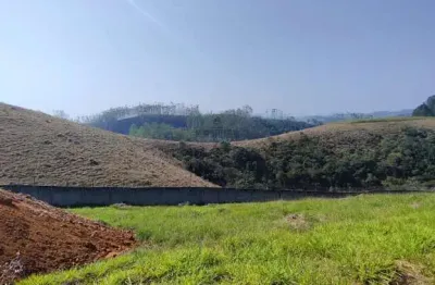 Oportunidade - Terreno em Condomínio - Condomínio Residencial Mantiqueira - 1.050m².