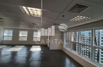 Vendo conjunto comercial pronto com 126m² no coração de alphaville