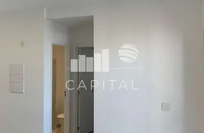 Apartamento com 2 quartos para alugar na Rua Bonnard, 222, Alphaville, Barueri