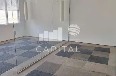 Sala comercial para alugar na Alameda Rio Negro, 1030, Alphaville, Barueri