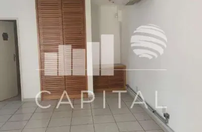 Prédio para alugar na Calçada dos Cravos, 102, Condomínio Centro Comercial Alphaville, Barueri