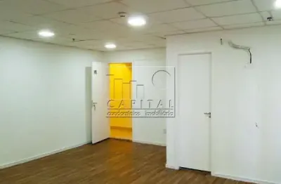 Sala comercial para alugar na Rua Adelino Cardana, 293, Bethaville I, Barueri