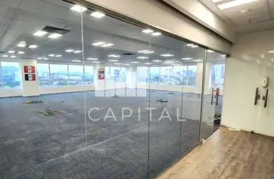 Sala comercial para alugar na Alameda Tocantins, 350, Alphaville, Barueri
