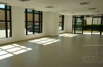 Ponto comercial para alugar na Alameda Tocantins, 125, Alphaville, Barueri