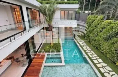 Vende-se belíssima casa  mobiliada  no tamboré 2 - alphaville santana de parnaíba