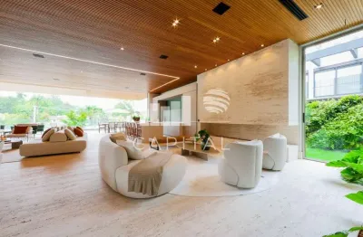 Casa para venda mobiliada em alphaville santana de parnaíba sp.