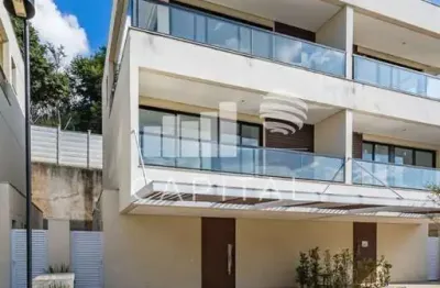 Vendo casa em condominio fechado alphaville - alpha house