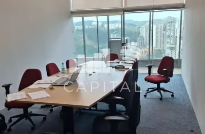 Sala comercial para alugar na Avenida Copacabana, 177, Empresarial 18 do Forte, Barueri