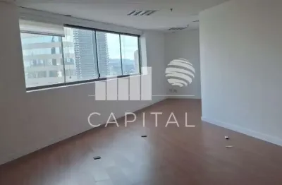 Sala comercial para alugar na Avenida Copacabana, 177, Empresarial 18 do Forte, Barueri