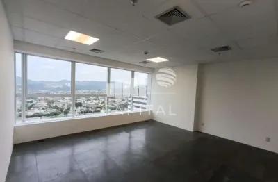 Sala comercial para alugar na Avenida Copacabana, 268, Empresarial 18 do Forte, Barueri