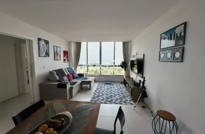 Oportunidade única de morar na praia com uma vista incrível para o mar!