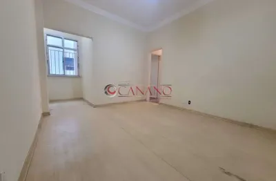 Apartamento com 2 quartos à venda na rua daniel carneiro, engenho de dentro, rio de janeiro, 60 m2 por r$ 215.000