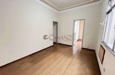 Vendo apartamento 3 quartos vaga elevador rua aquidabã meier