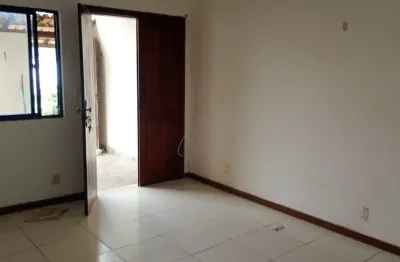 Casa para aluguel de 172 m² com 3 quartos e 1 suíte em buraquinho