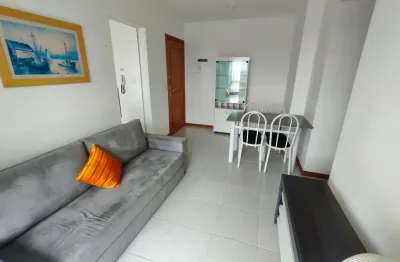 Apartamento para venda tem 60 m² com 2 quartos sendo 1 suíte no cabula