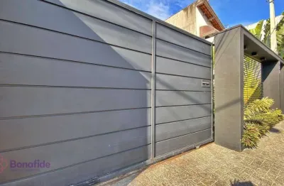Casa com 2 quartos à venda na Rua Paranaguá, 123, Vila Comercial, Jundiaí