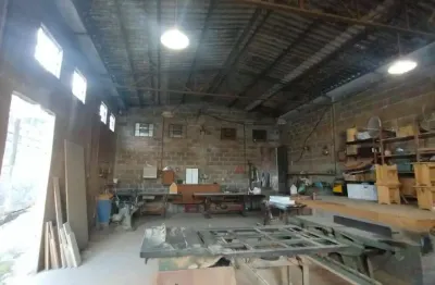 Salão comercial para locação localizado no bairro jardim califórnia, em jundiaí/sp.