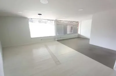 Casa para locação localizada no bairro anhangabaú, em jundiaí/sp.