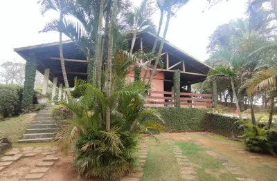 Chácara para venda localizada no condomínio serra morena, campo limpo/sp.