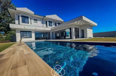 Casa com 4 quartos à venda na Avenida Alberto João Luchesi, Caxambu, Jundiaí