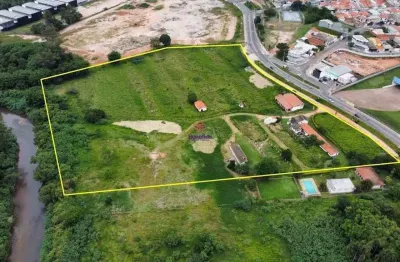 Terreno à venda na Rua Salvador Caruso Orlando, 3420, Medeiros, Jundiaí
