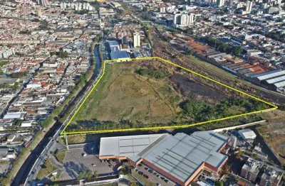 Terreno à venda na Avenida Antônio Frederico Ozanan, Vila de Vito, Jundiaí