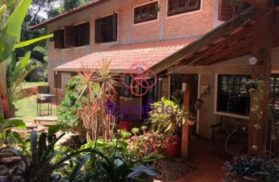 Casa com 6 quartos à venda na Avenida Humberto Cereser, Caxambu, Jundiaí