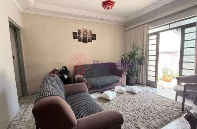 Casa para venda localizada no bairro parque guarani , em várzea paulista/sp.