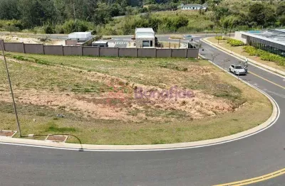 Terreno para venda, localizado no condomínio tamboré jundiaí, na cidade de jundiaí.