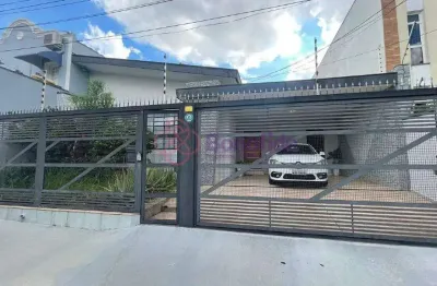 Casa térrea para venda, localizada no bairro vila municipal, na cidade de jundiaí.