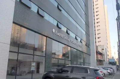Excelente sala comercial em candeias.  próximo ao atacadão,  portaria 24h,  nascente,  03 elevadores.