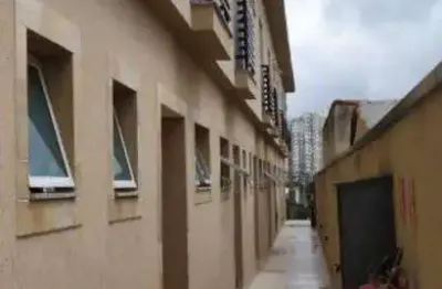 Sobrado em condomínio à venda com 130 m², 3 quartos e 2 vagas - altino